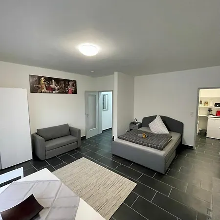 Naehe Hauptbahnhof & Ece-center, Smart Tv